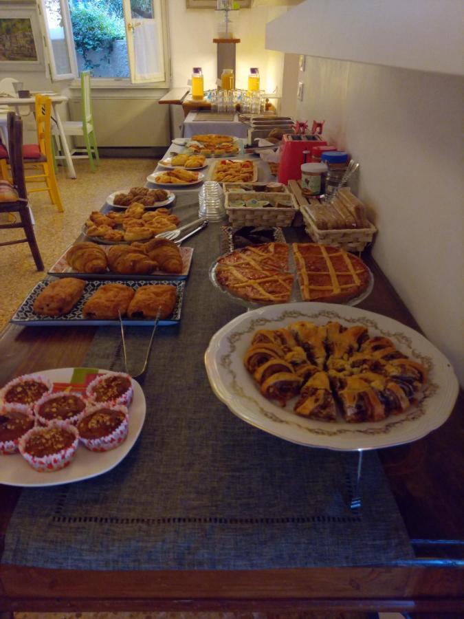 Vegan B&B Meuble Adriana Sirmione Eksteriør bilde